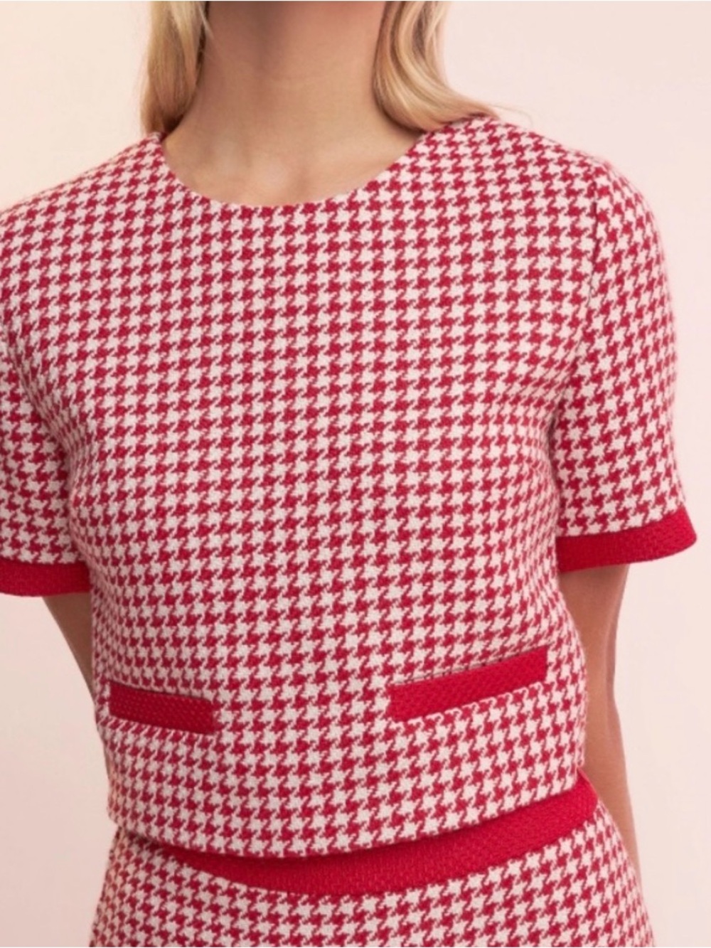Red & White Houndstooth Short Sleeve Top